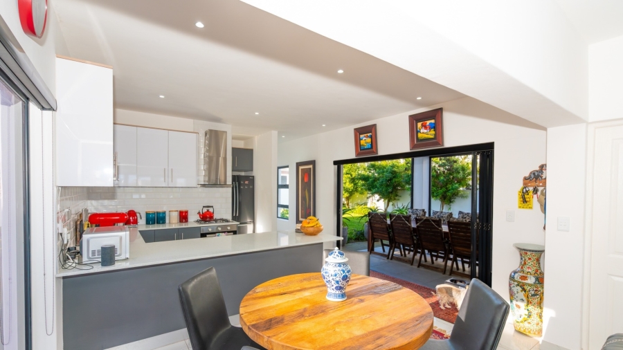 4 Bedroom Property for Sale in Shelley Point Western Cape